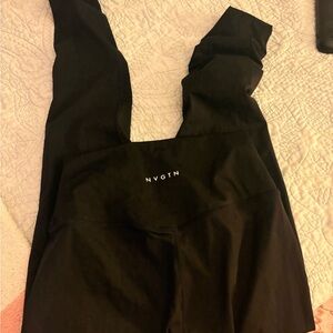 NVGTN Black Solid Seamless Leggings